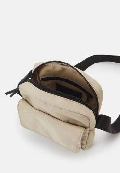 Pier One Unisex - Sac Bandoulière - Beige -Pier One 0a8cbe487a3f46219ecba76fe3fcfaab