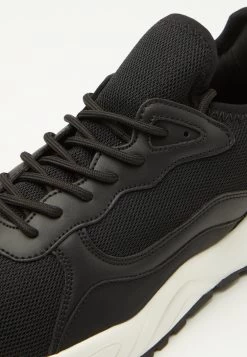 Pier One Unisex - Baskets Basses - Black/White -Pier One 383be7e17d7b4e6fb1f7aa6c378ae4ea