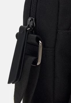 Pier One Unisex - Sac Bandoulière - Black -Pier One 6015a635267a4538aeda73eaf2b65393