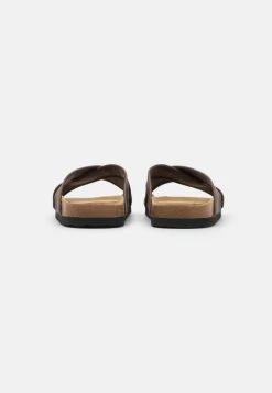 Pier One Unisex - Chaussons - Brown -Pier One b64bd94841374f58a4a8e2cf13040258