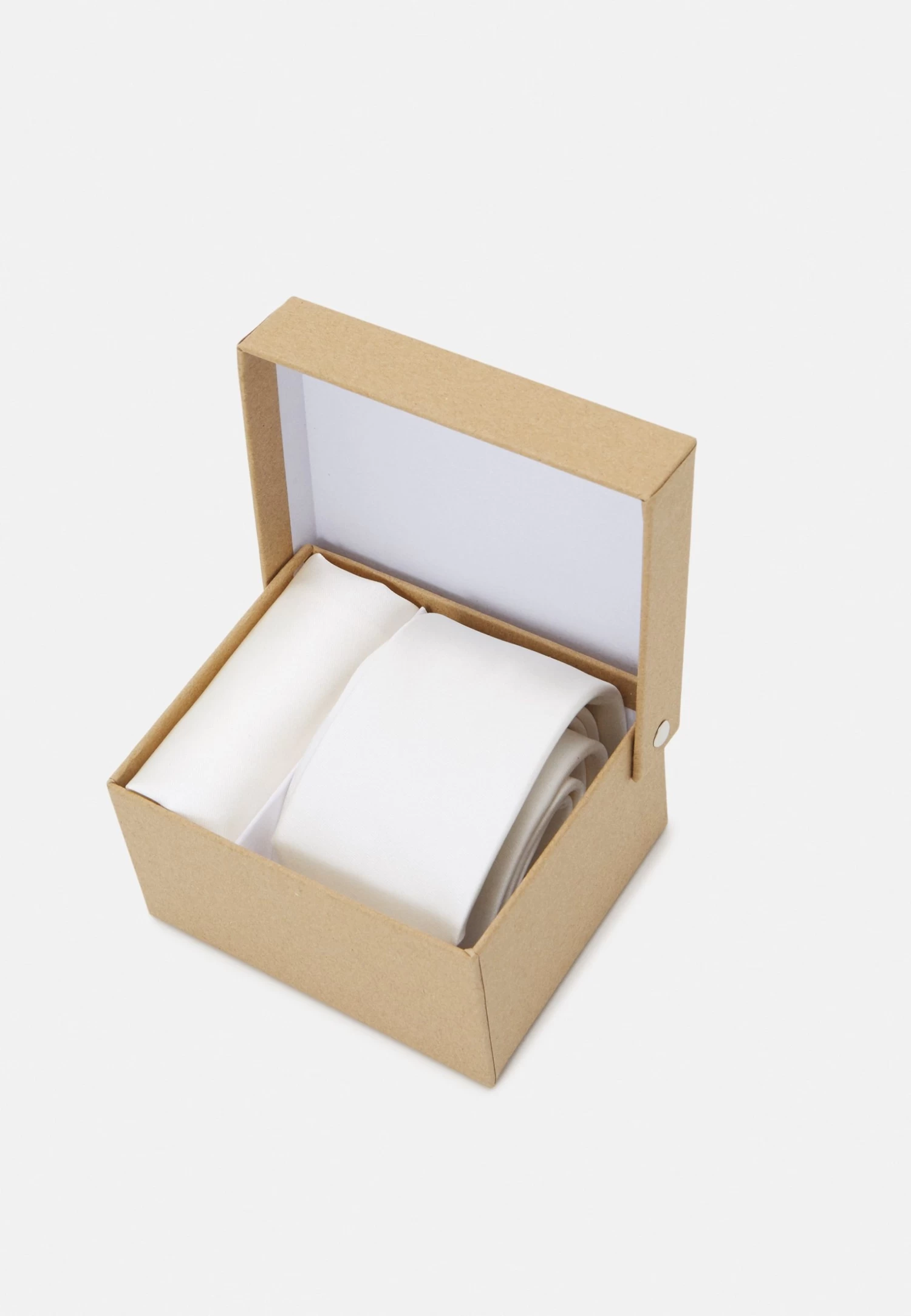 Pier One Set - Mouchoir De Poche - White 5 Pier One Set - Mouchoir De Poche - White – Image 3